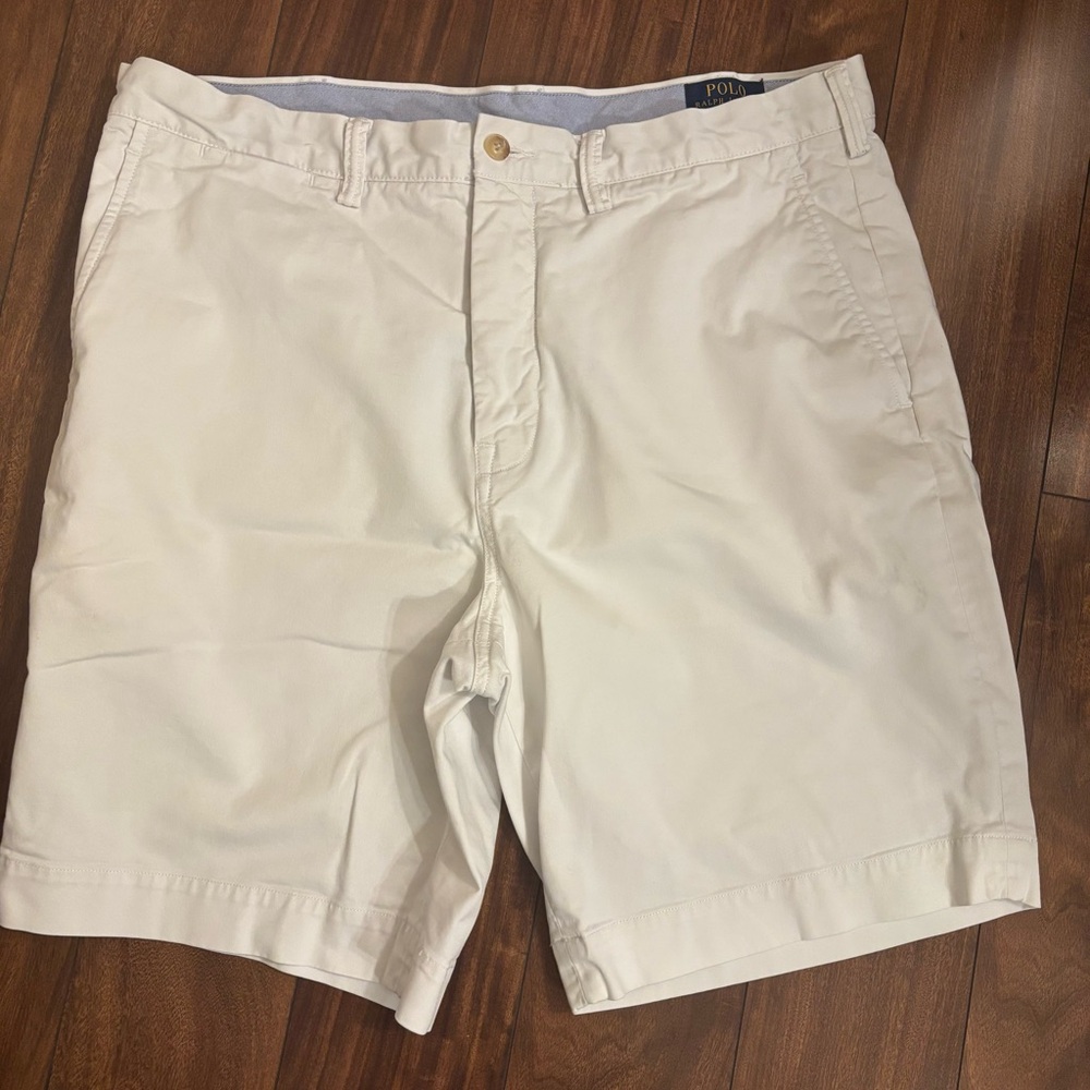 Ralph Lauren Men's Classic Cream Shorts Size 36